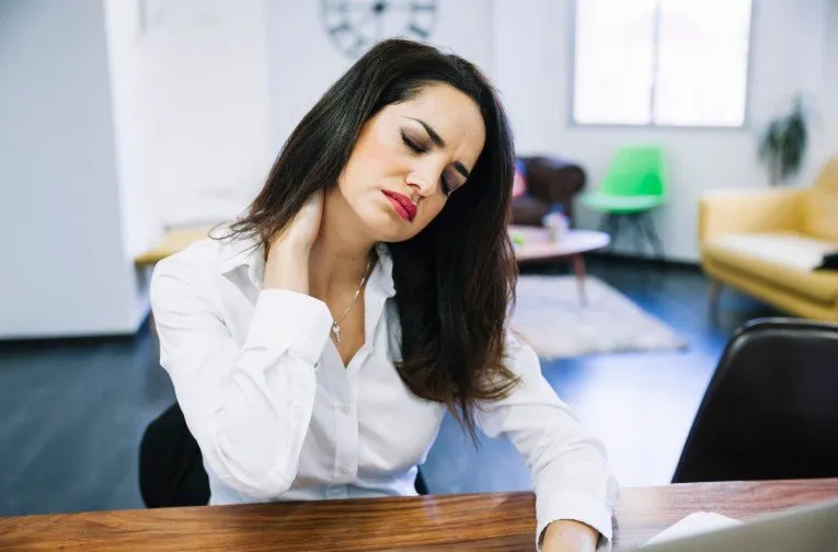Persistent Neck Pain? Consult the Best Neck Pain Doctor in Faridabad